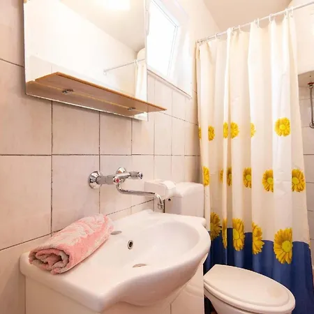 Apartman Ferienwohnung Fuer 5 Personen Ca 50 Qm In Kuciste, Dalmatien Sueddalmatien